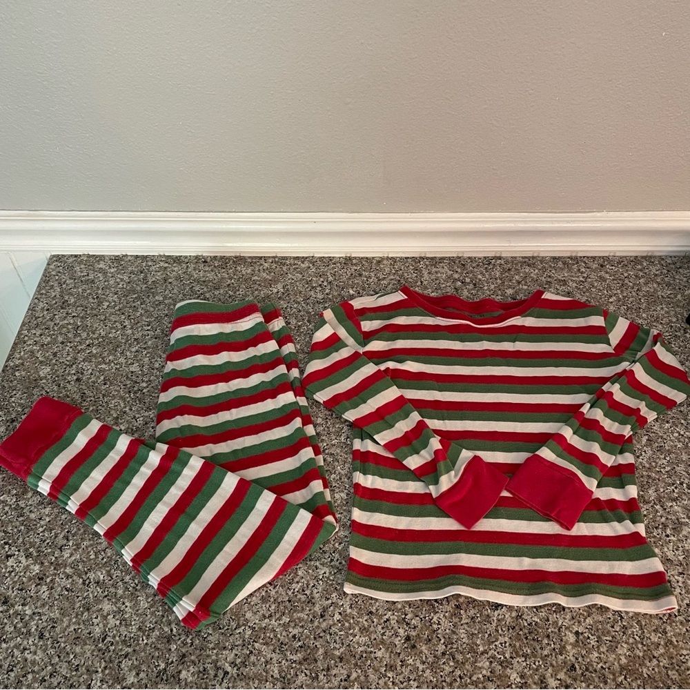 Leveret Red & Green Striped Boy’s Pajamas Size 8 Years